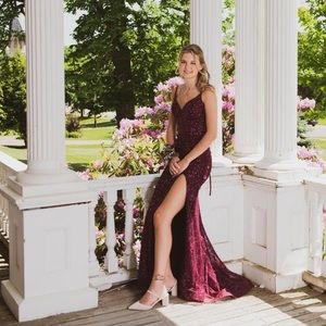 Meet your Posher, Monica